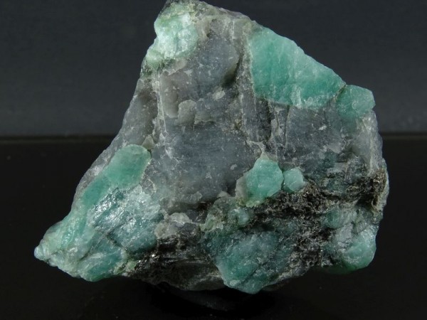 Szmaragd naturalny surowy kryształ 36